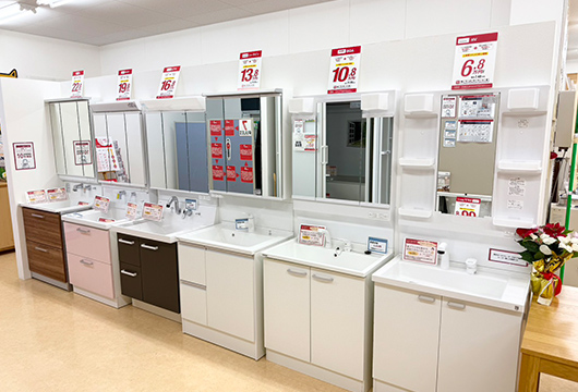 掃除がしやすい洗面台を6台展示しております。