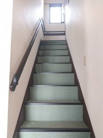 石巻市　安全に暮らすための階段リフォーム