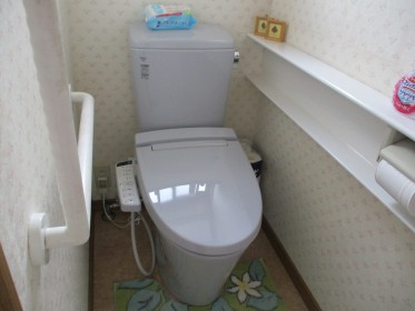 大崎市古川＿さわやかな色に一新！トイレリフォーム