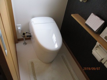 石巻市＿憧れのタンクレスでスッキリトイレリフォーム