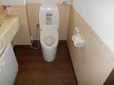 石巻市鹿又＿見た目スッキリ！全自動トイレリフォーム