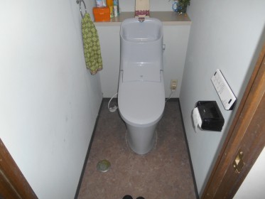 石巻市蛇田＿お手入れしやすい節水トイレリフォーム