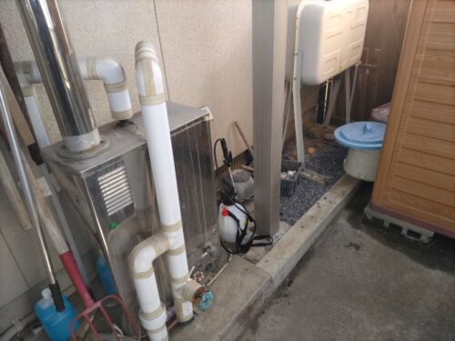 石油給湯器からエコキュート工事をご紹介