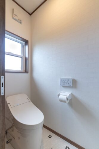 【LIXIL アメージュシャワートイレZ2】節水・お手入れ簡単！トイレリフォームの賢い選択
