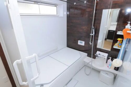 戸建てのお風呂リフォームで後悔しない！知っておくべきユニットバスの種類と快適空間の選び方