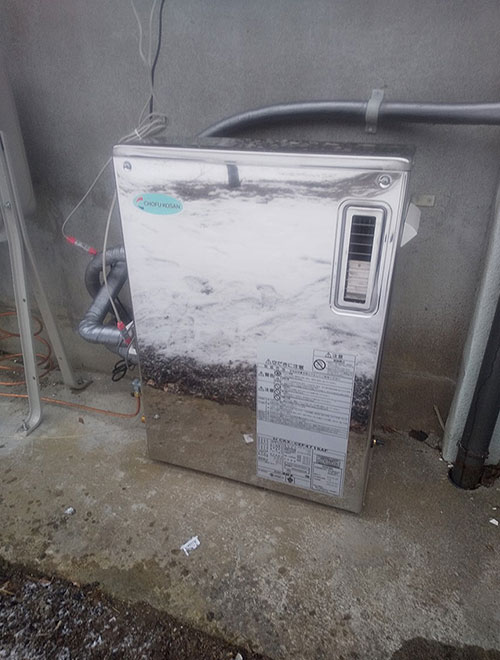 石油給湯器設置